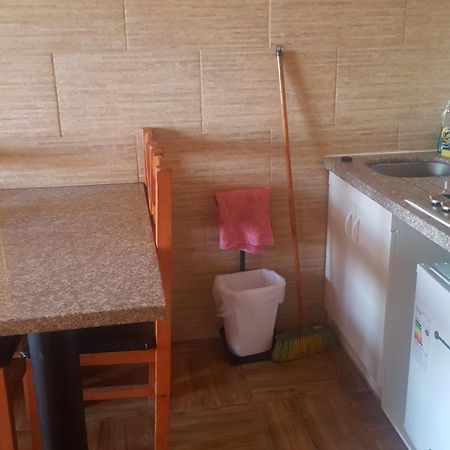 Habitaciones Y Apartamentos El Caleuche El Tabo Esterno foto