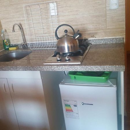 Habitaciones Y Apartamentos El Caleuche El Tabo Esterno foto