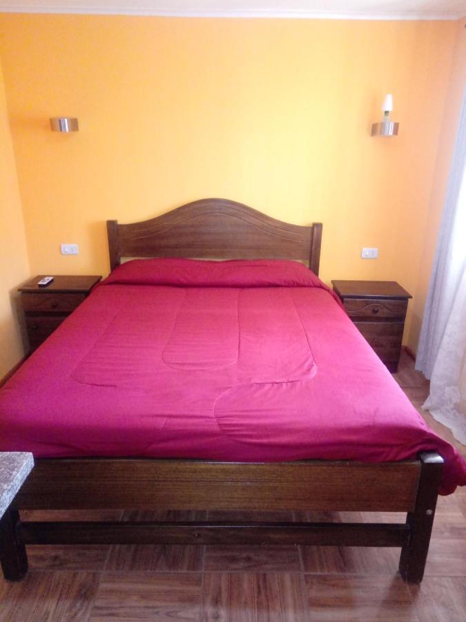 Habitaciones Y Apartamentos El Caleuche El Tabo Esterno foto