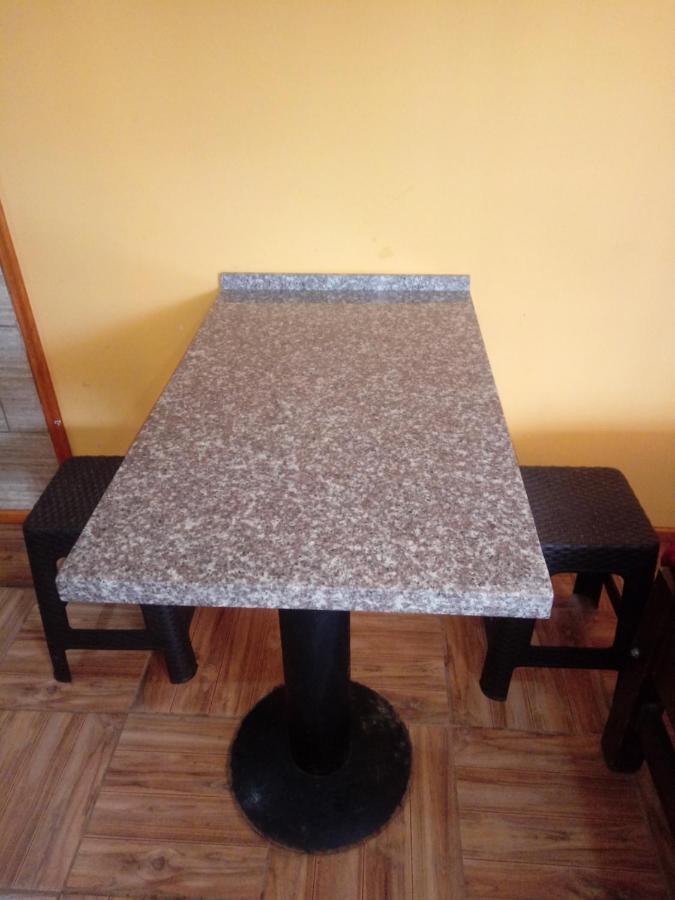 Habitaciones Y Apartamentos El Caleuche El Tabo Esterno foto