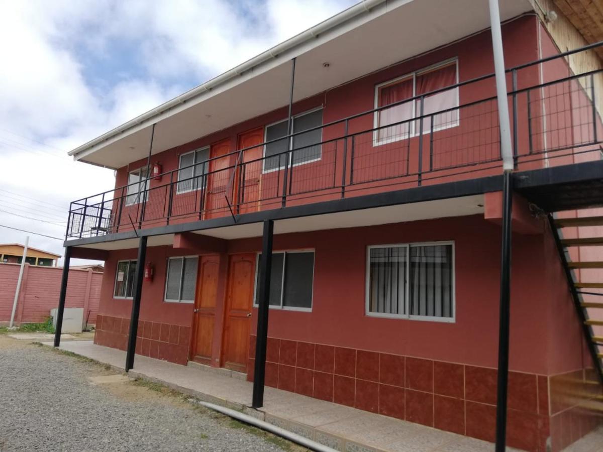 Habitaciones Y Apartamentos El Caleuche El Tabo Esterno foto