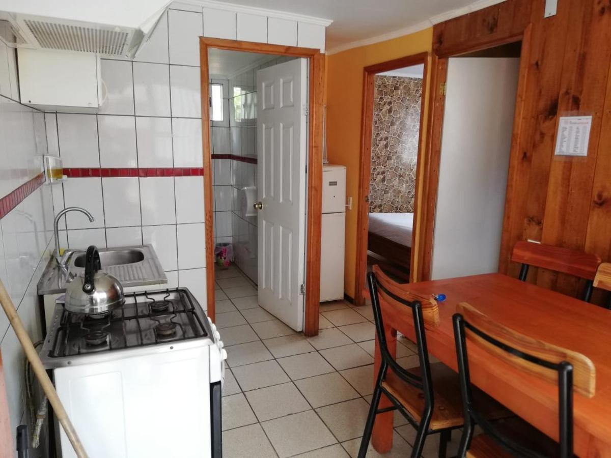 Habitaciones Y Apartamentos El Caleuche El Tabo Esterno foto
