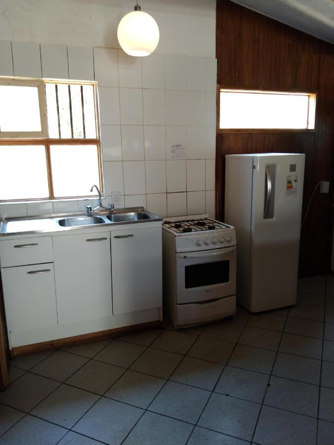 Habitaciones Y Apartamentos El Caleuche El Tabo Esterno foto