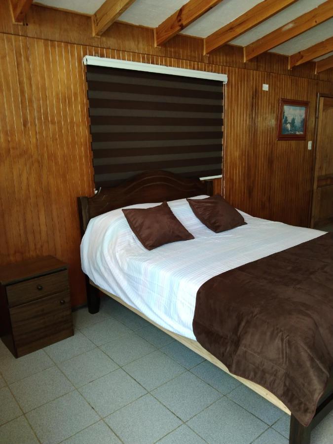 Habitaciones Y Apartamentos El Caleuche El Tabo Esterno foto
