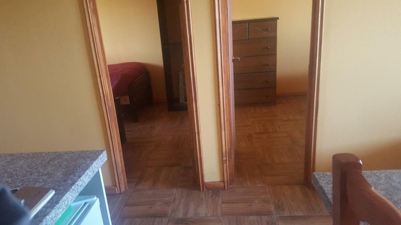 Habitaciones Y Apartamentos El Caleuche El Tabo Esterno foto