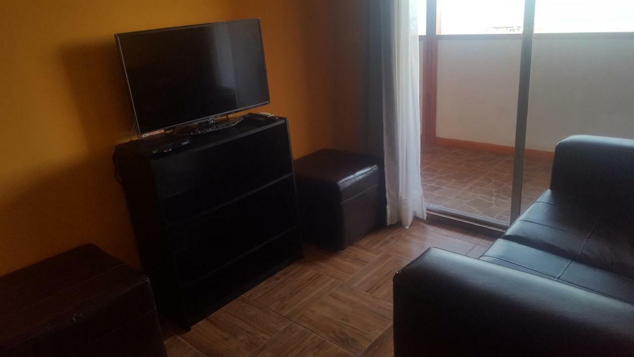Habitaciones Y Apartamentos El Caleuche El Tabo Esterno foto